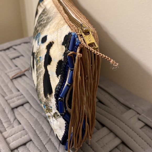 Elegant mixed print, beaded and sequin fringe clutch bag by Radalamal - Picture 4 of 6